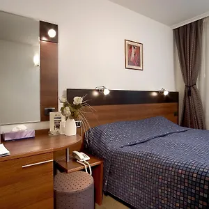 3* Ξενοδοχείο Forum - Free Parking